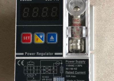 DSC-140 SINGLE POLE Power Regulator
